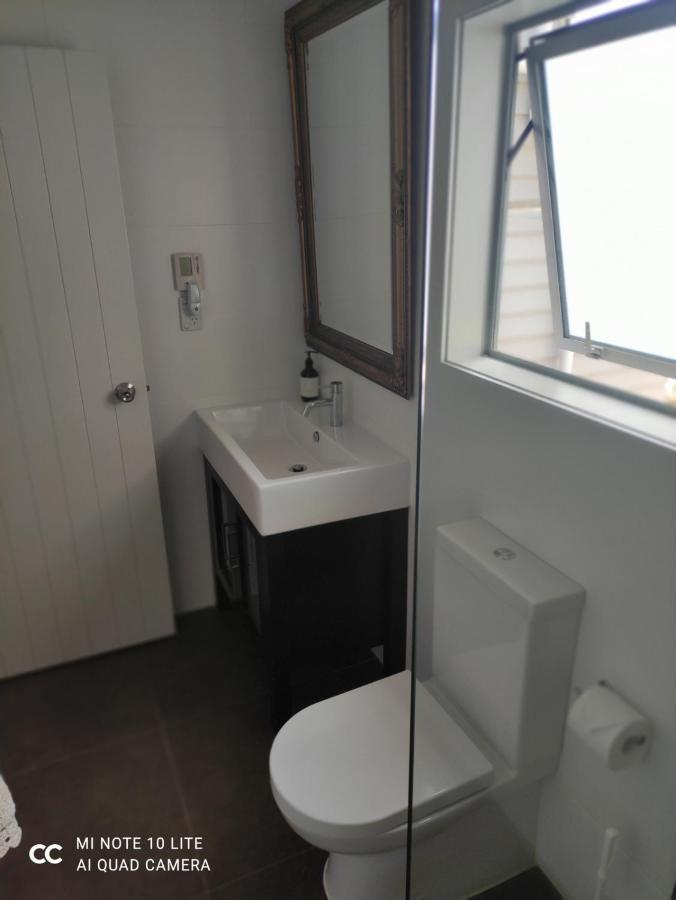 Castor Bay Homestay Auckland Exterior photo