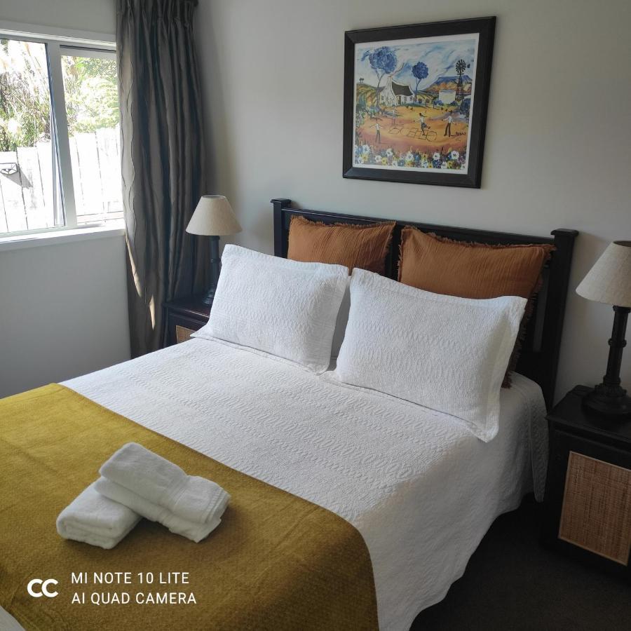 Castor Bay Homestay Auckland Exterior photo